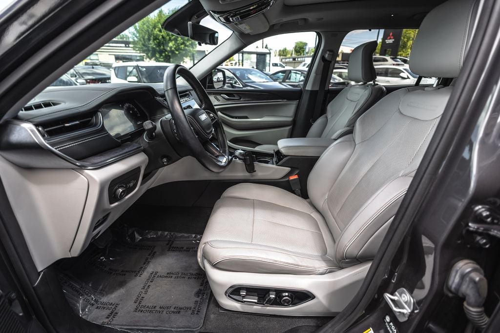 2021 Jeep Grand Cherokee L Overland 5.7L V8 HEMI
