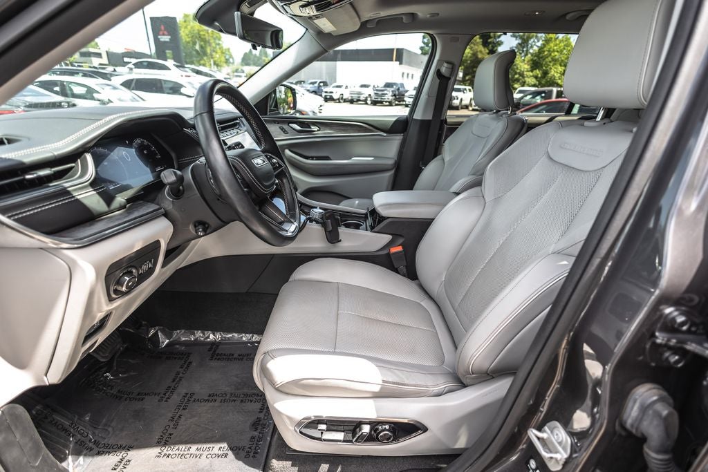 2021 Jeep Grand Cherokee L Overland 5.7L V8 HEMI