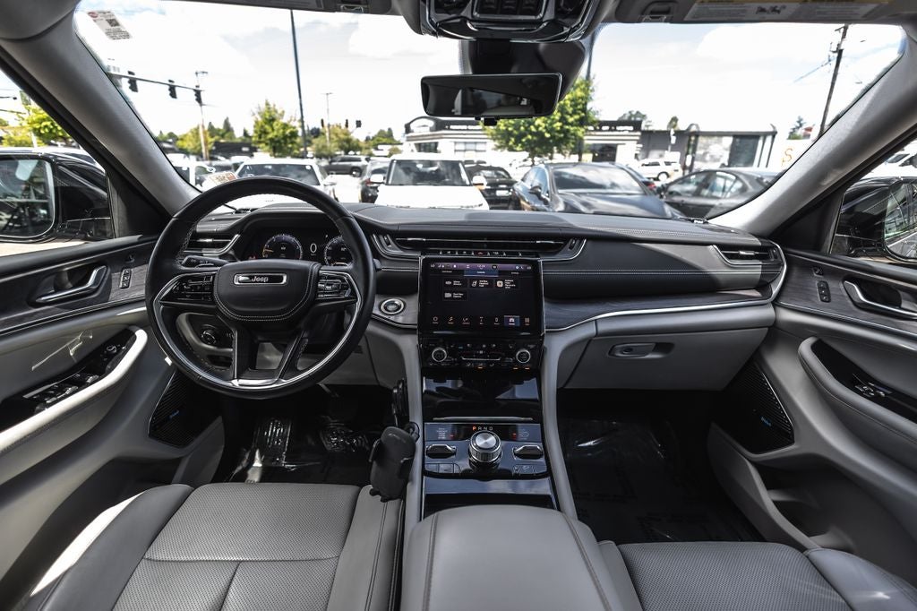 2021 Jeep Grand Cherokee L Overland 5.7L V8 HEMI