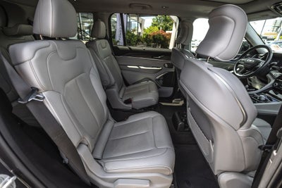 2021 Jeep Grand Cherokee L Overland 5.7L V8 HEMI
