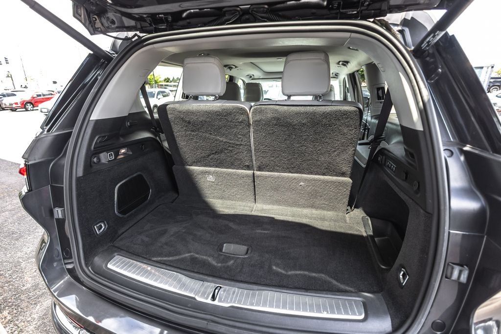 2021 Jeep Grand Cherokee L Overland 5.7L V8 HEMI