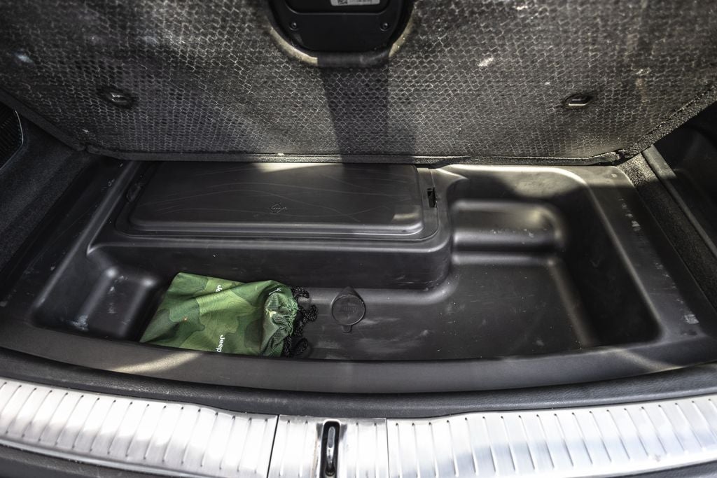 2021 Jeep Grand Cherokee L Overland 5.7L V8 HEMI