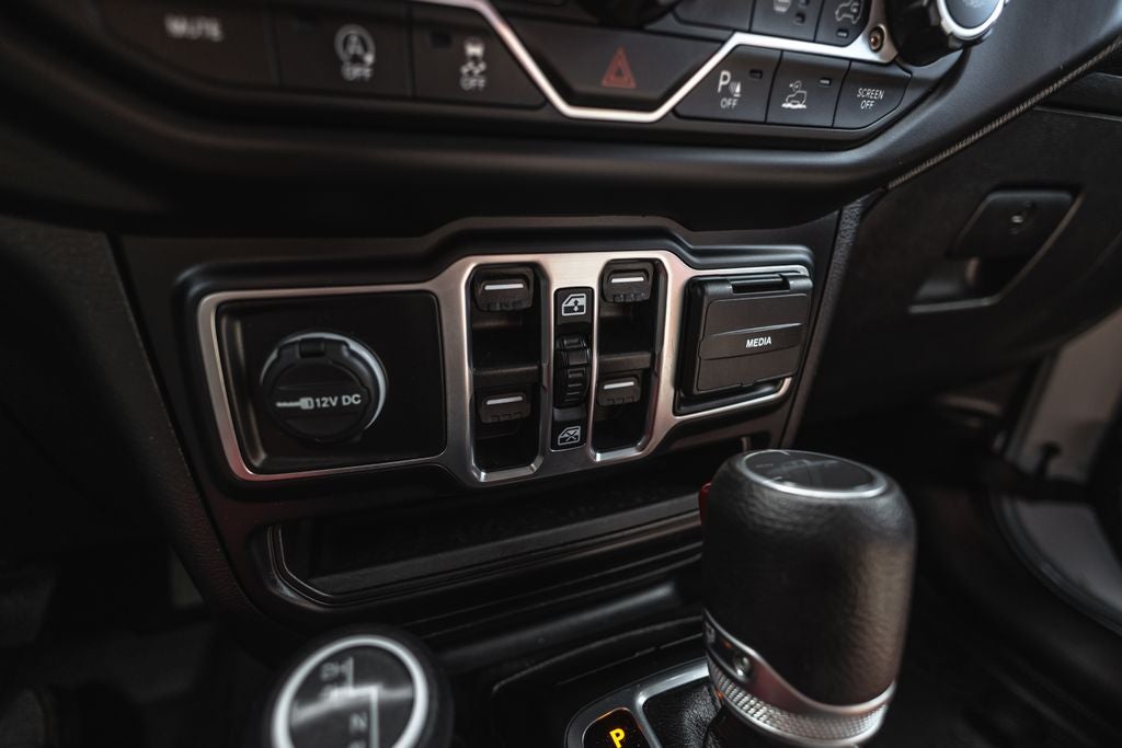 2021 Jeep Gladiator Willys