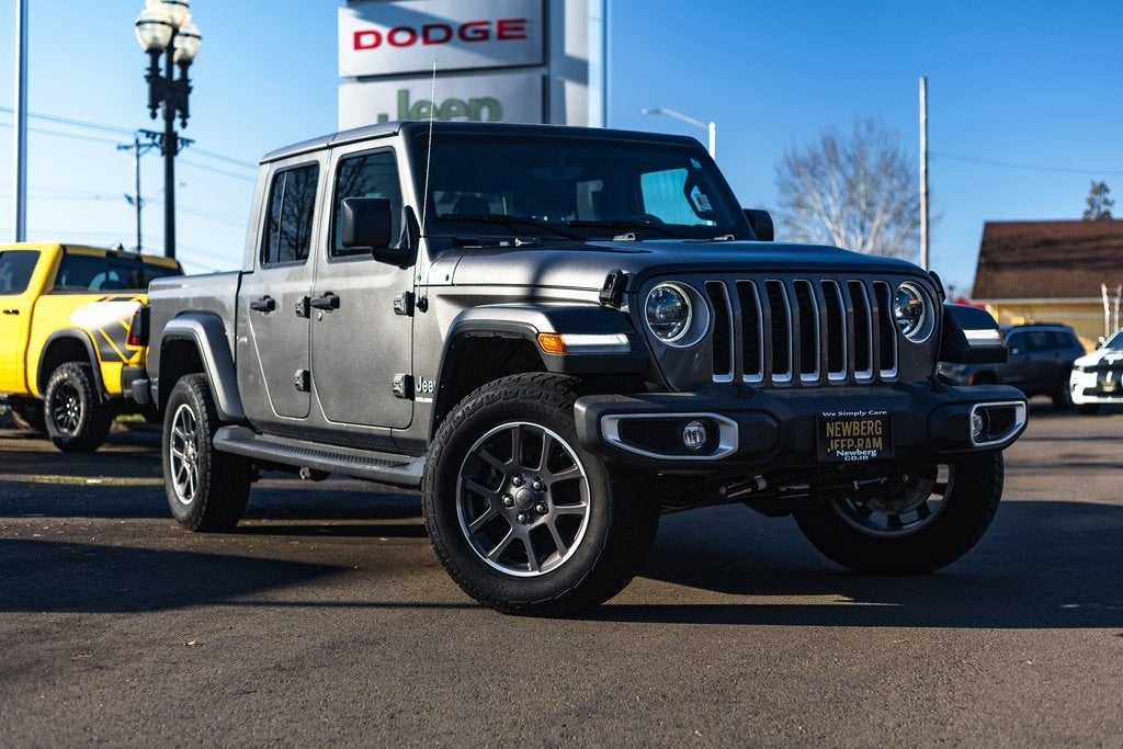 2023 Jeep Gladiator Overland