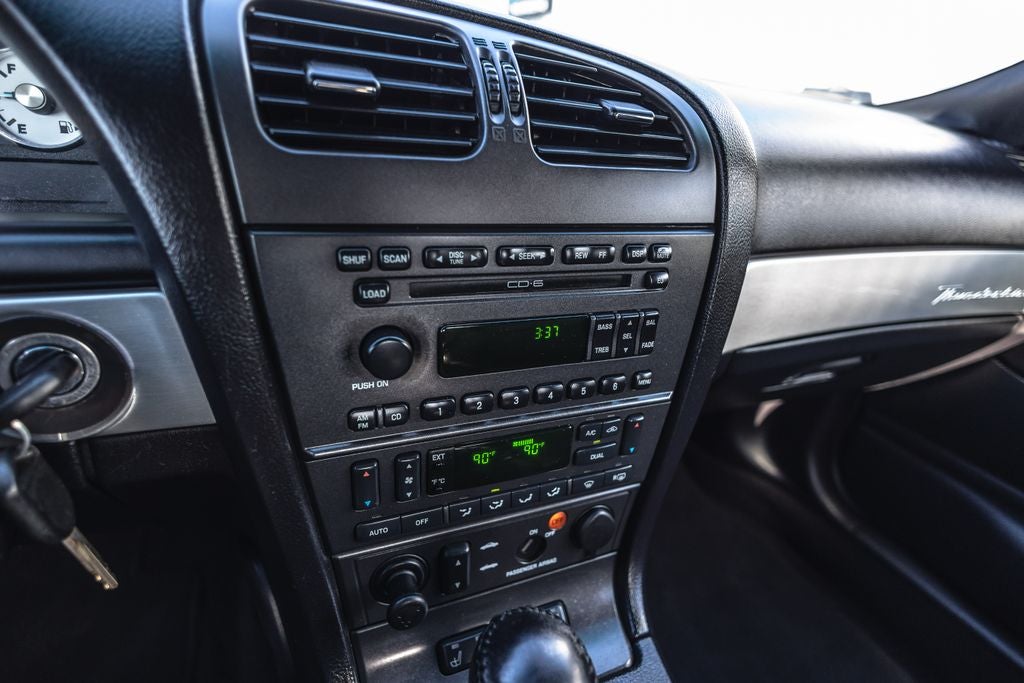 2003 Ford Thunderbird Base