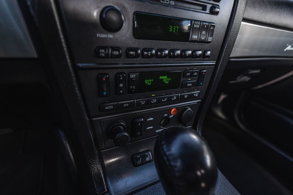 2003 Ford Thunderbird Base