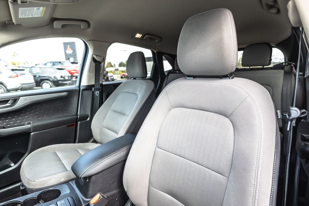2020 Ford Escape S