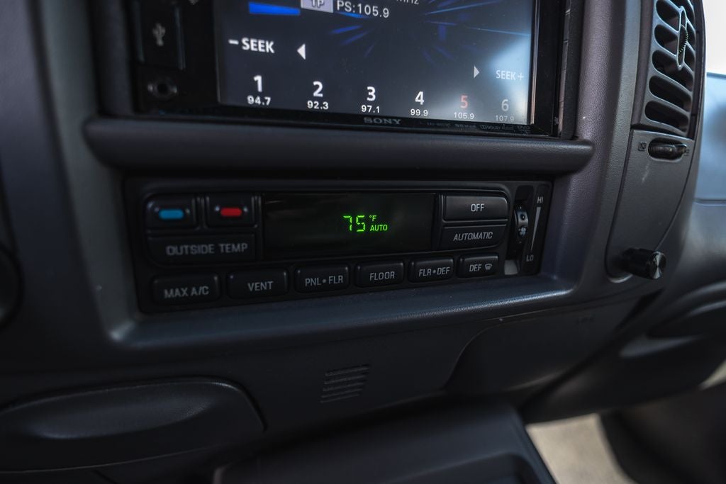 2001 Ford Expedition Eddie Bauer