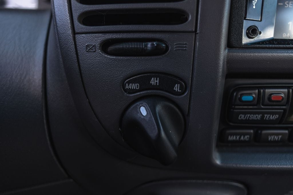 2001 Ford Expedition Eddie Bauer