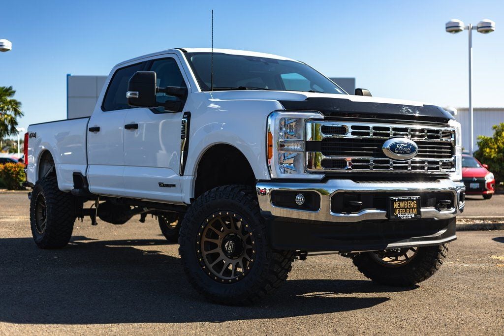 2023 Ford F-350SD XLT
