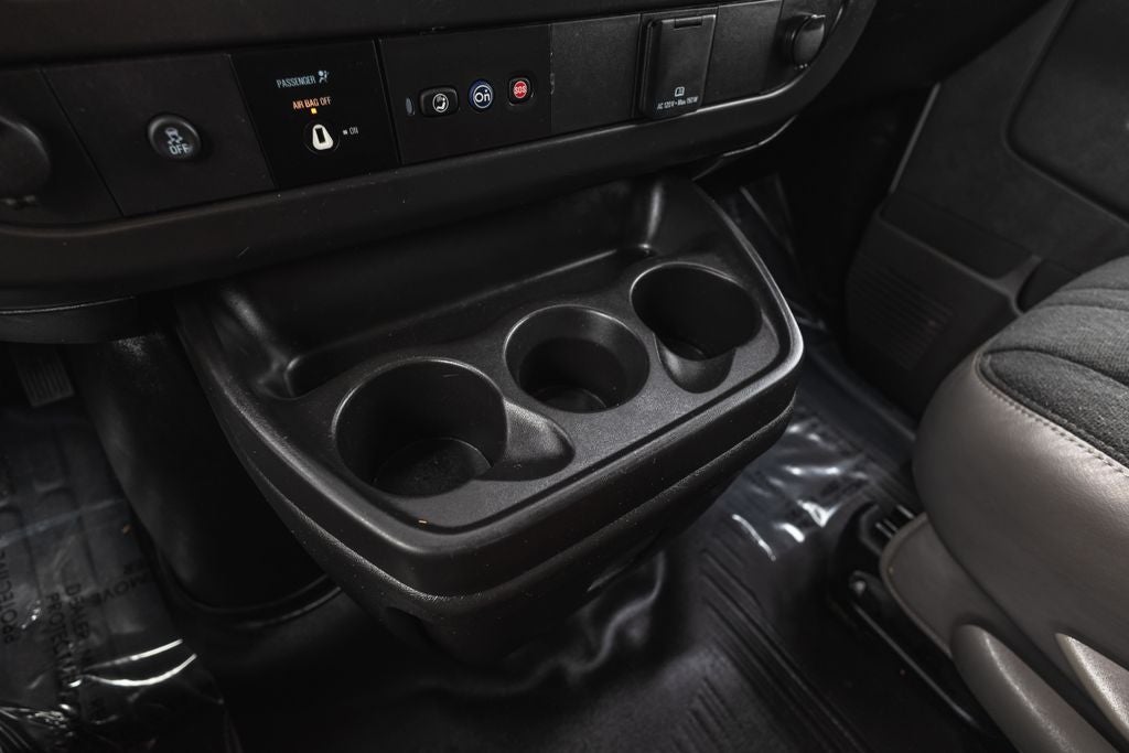 2024 Chevrolet Express 2500 Work Van Cargo