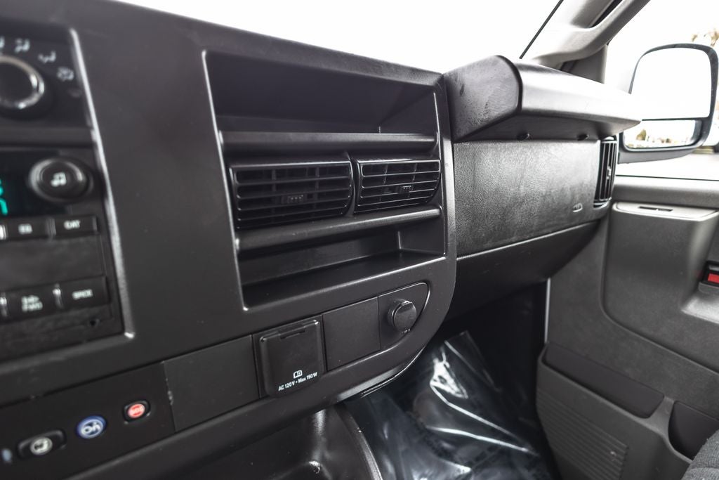 2024 Chevrolet Express 2500 Work Van Cargo