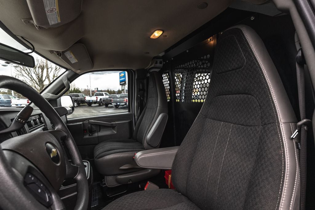2024 Chevrolet Express 2500 Work Van Cargo