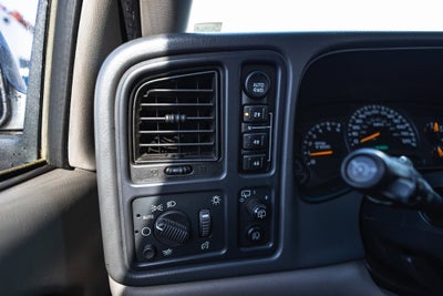 2003 Chevrolet Suburban 1500 LT