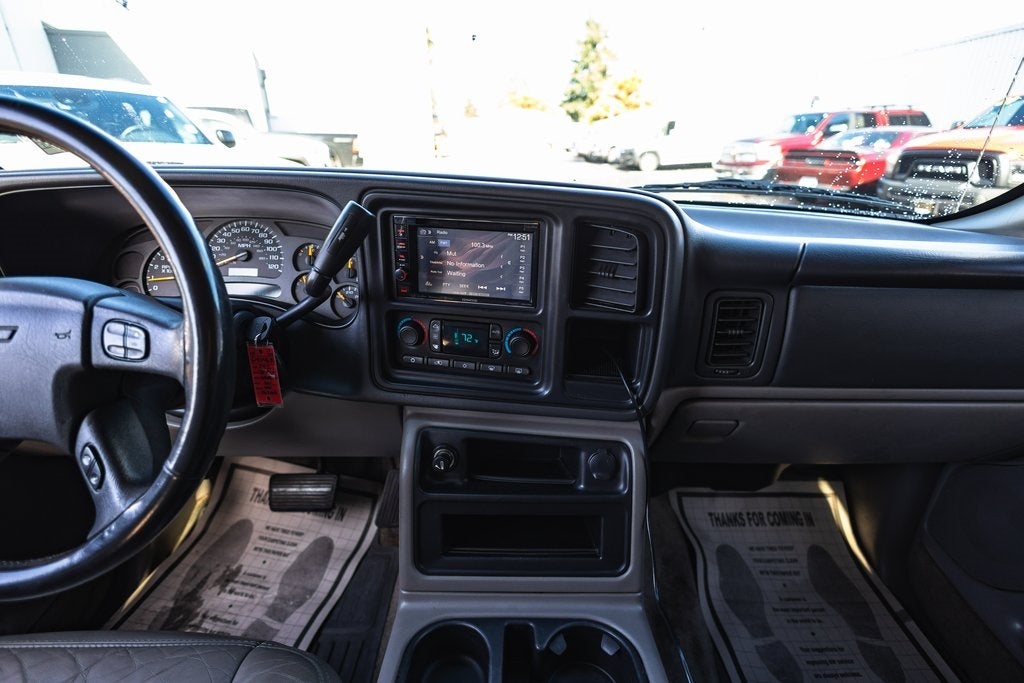 2003 Chevrolet Suburban 1500 LT