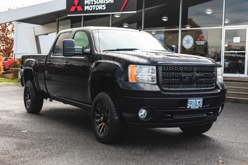 2011 GMC Sierra 2500HD Denali