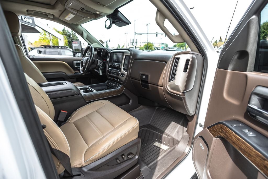 2018 GMC Sierra 3500HD Denali
