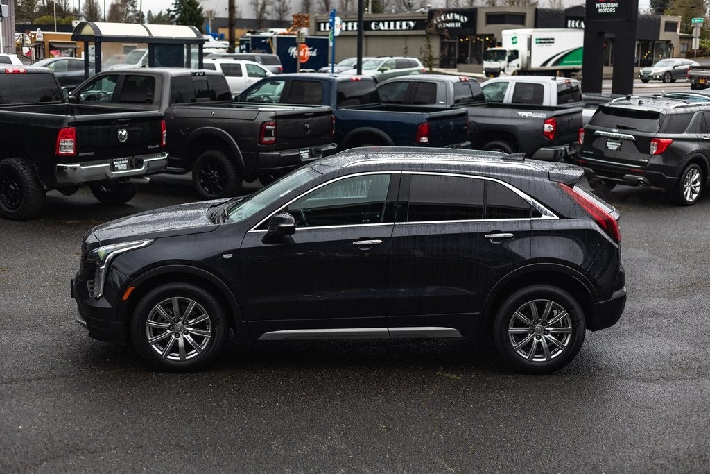 2023 Cadillac XT4 Premium Luxury