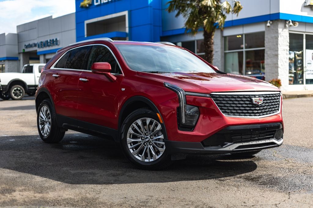 2024 Cadillac XT4 Premium Luxury