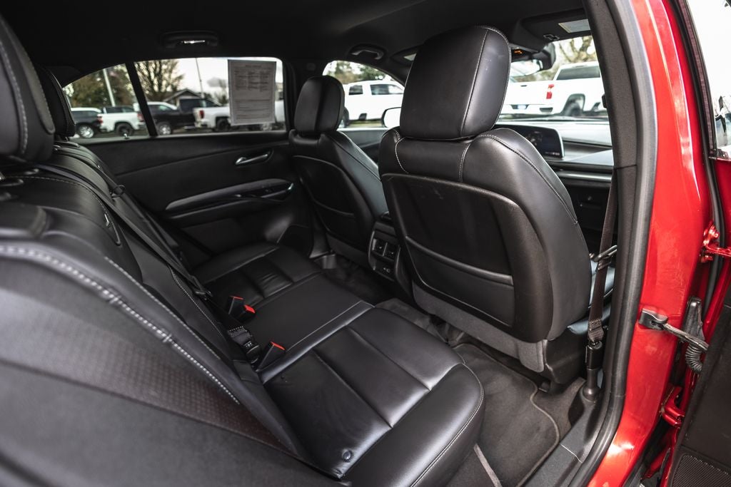 2024 Cadillac XT4 Premium Luxury