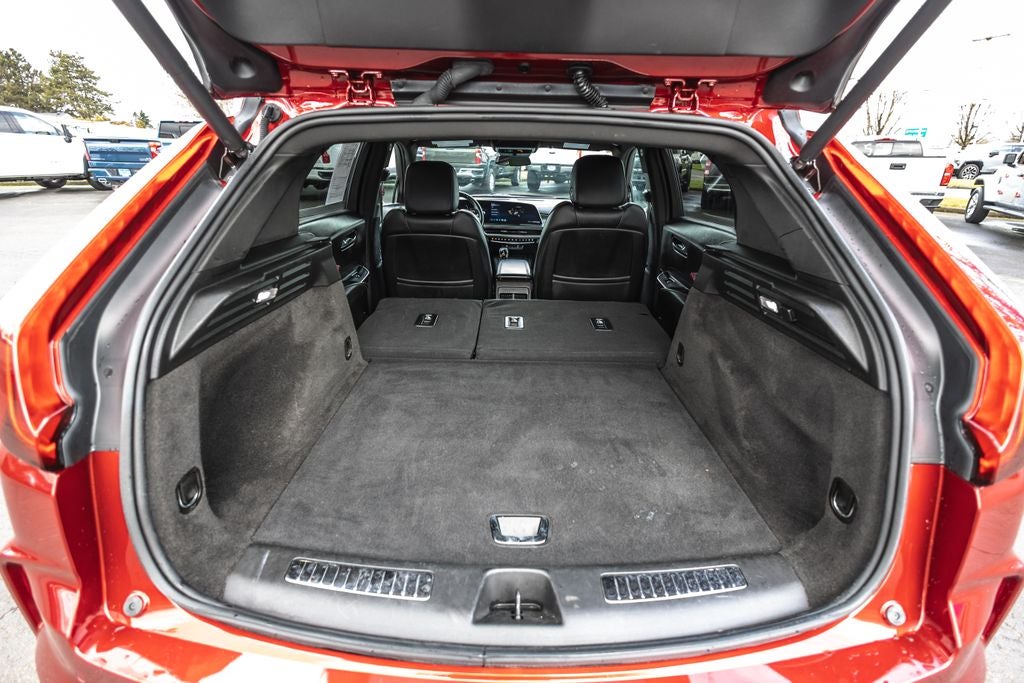 2024 Cadillac XT4 Premium Luxury