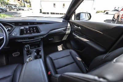 2022 Cadillac XT4 Sport
