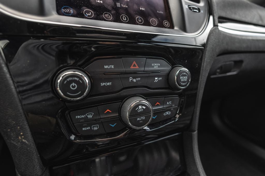 2023 Chrysler 300 S