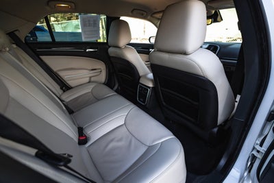 2023 Chrysler 300 Touring