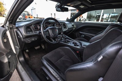 2018 Dodge Challenger 392 Hemi Scat Pack Shaker