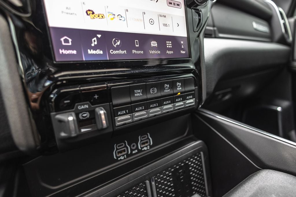 2025 RAM 3500 Laramie