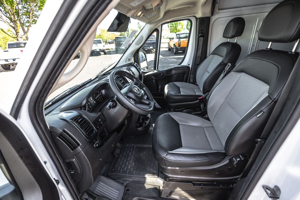 2025 RAM ProMaster 2500 High Roof