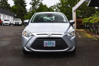 2019 Toyota Yaris L