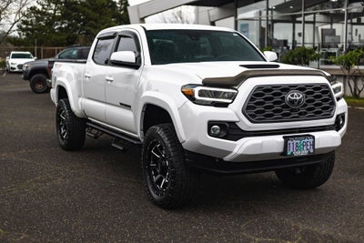 2023 Toyota Tacoma TRD Sport V6