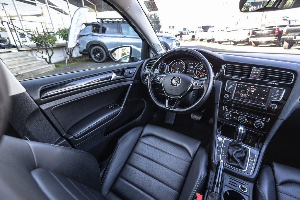 2017 Volkswagen Golf SportWagen SEL