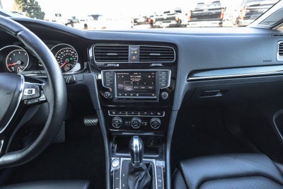 2017 Volkswagen Golf SportWagen SEL