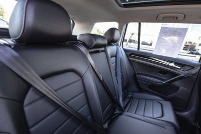 2017 Volkswagen Golf SportWagen SEL