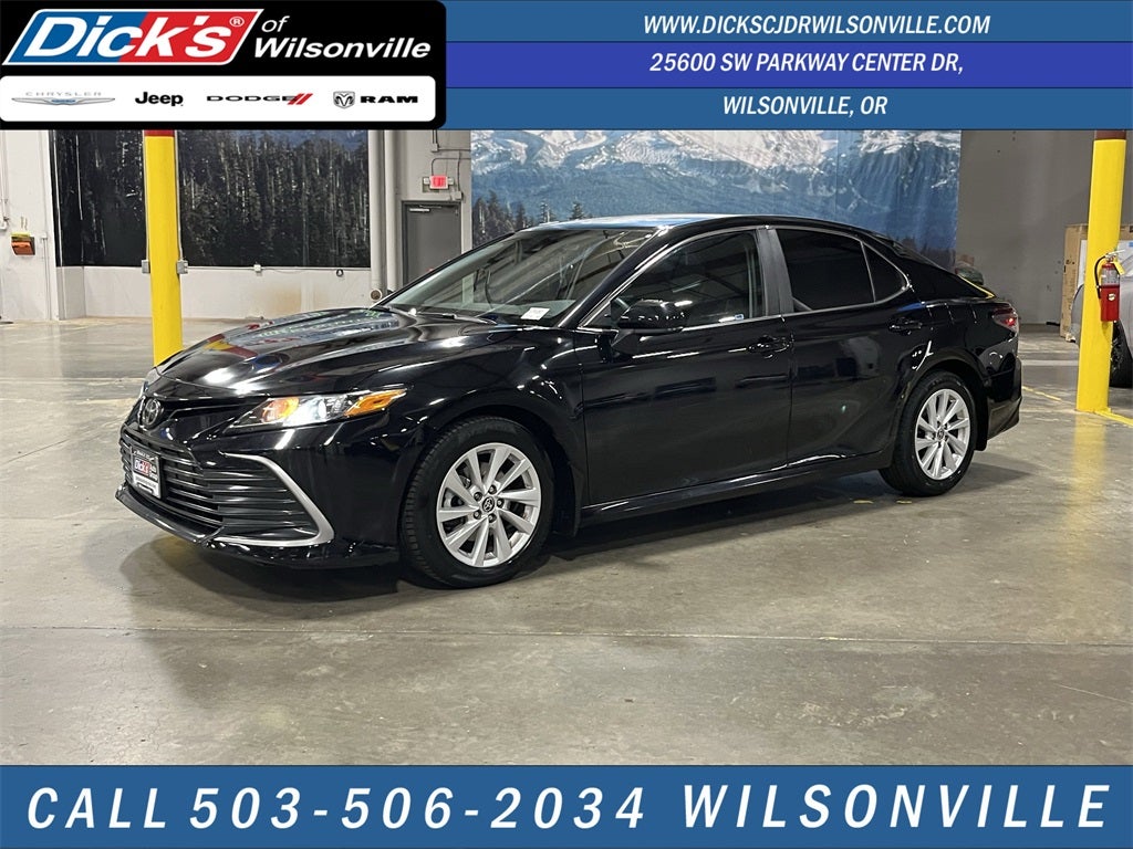 2023 Toyota Camry LE