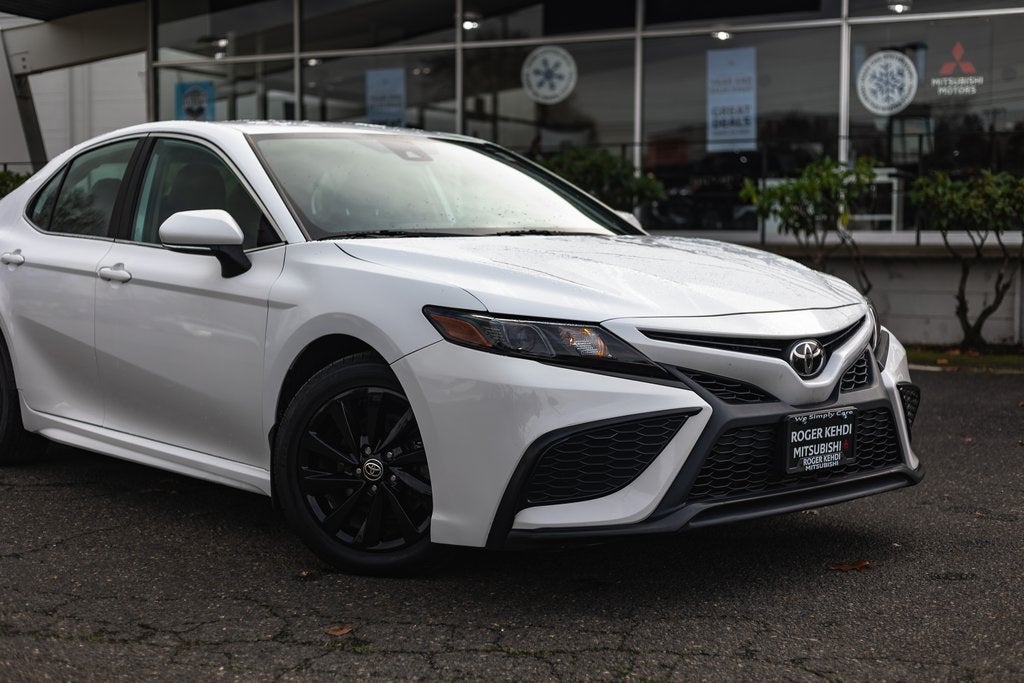 2022 Toyota Camry SE Nightshade