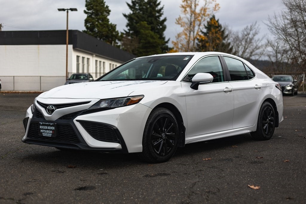 2022 Toyota Camry SE Nightshade