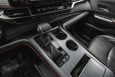 2022 Toyota Sienna XSE 7 Passenger