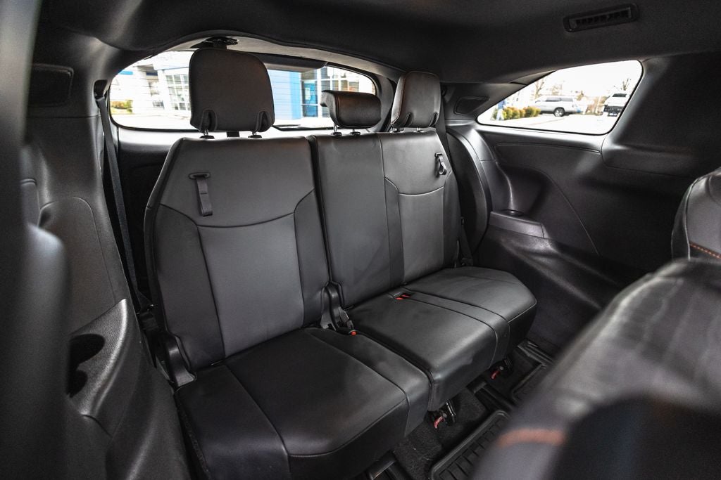 2022 Toyota Sienna XSE 7 Passenger