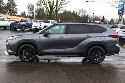 2023 Toyota Highlander XSE