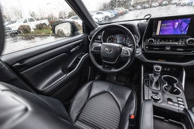 2023 Toyota Highlander XSE