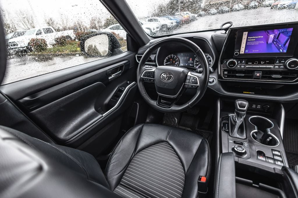 2023 Toyota Highlander XSE