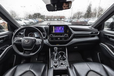 2023 Toyota Highlander XSE