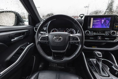 2023 Toyota Highlander XSE