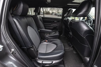 2023 Toyota Highlander XSE