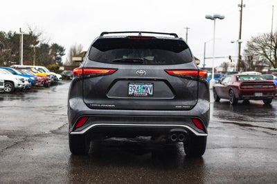 2023 Toyota Highlander XSE