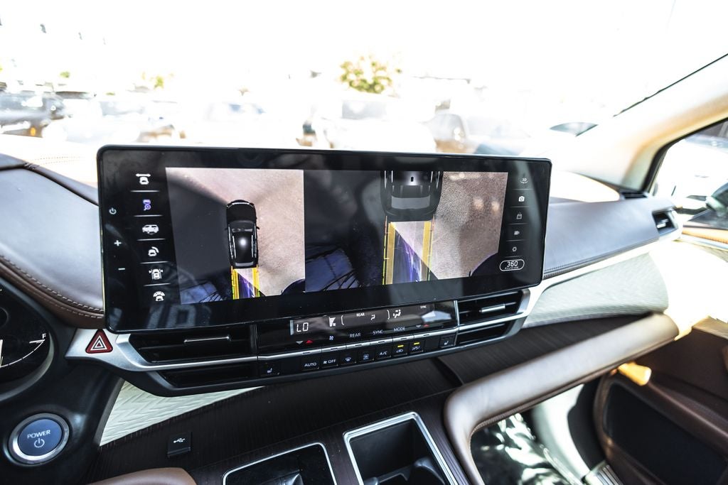 2021 Toyota Sienna XLE 7 Passenger