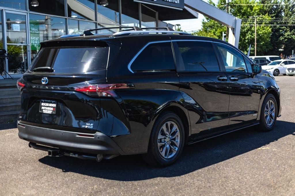 2021 Toyota Sienna XLE 7 Passenger